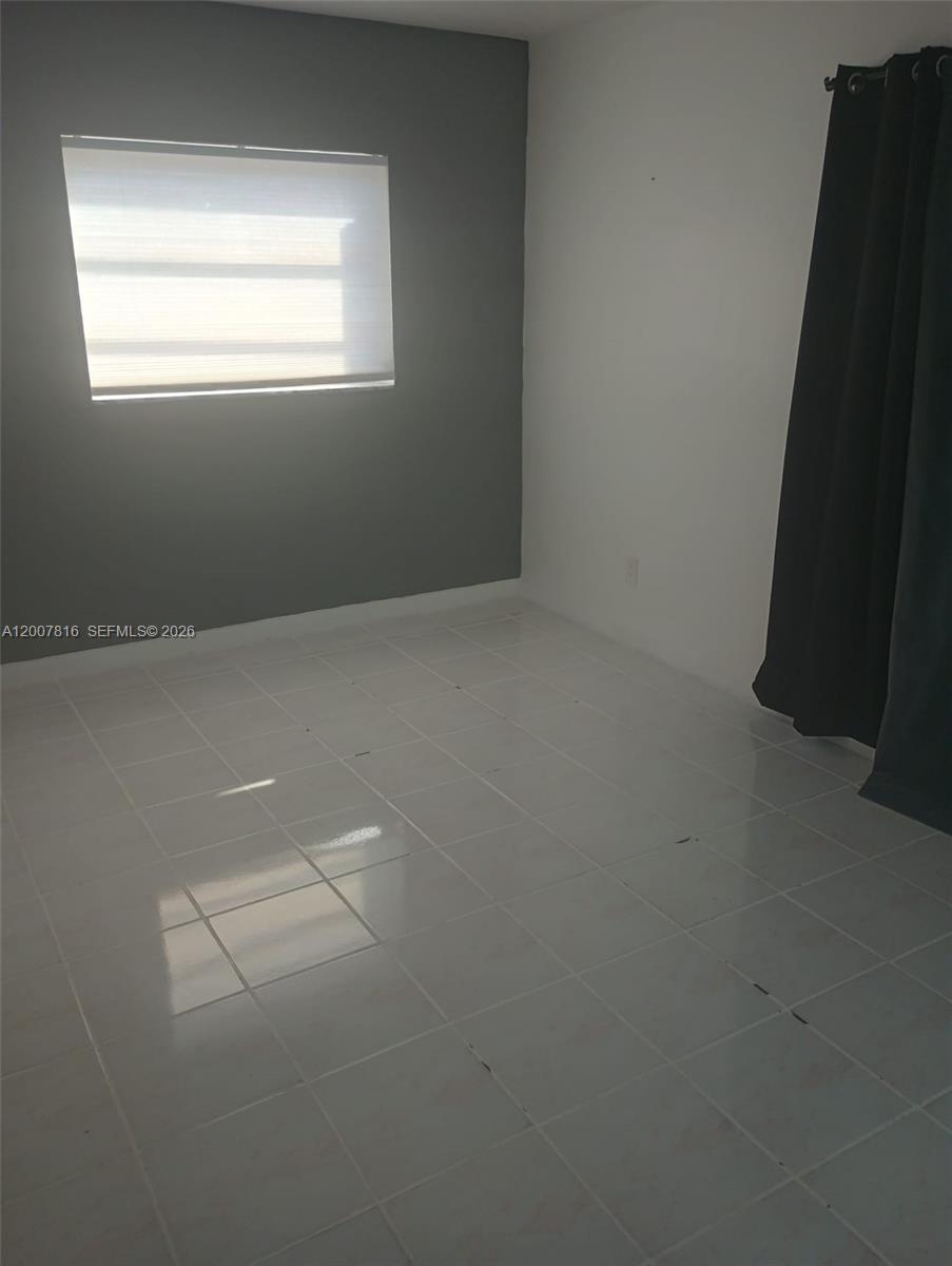 1125 Nw 30th Ct 10 Property Photo 13