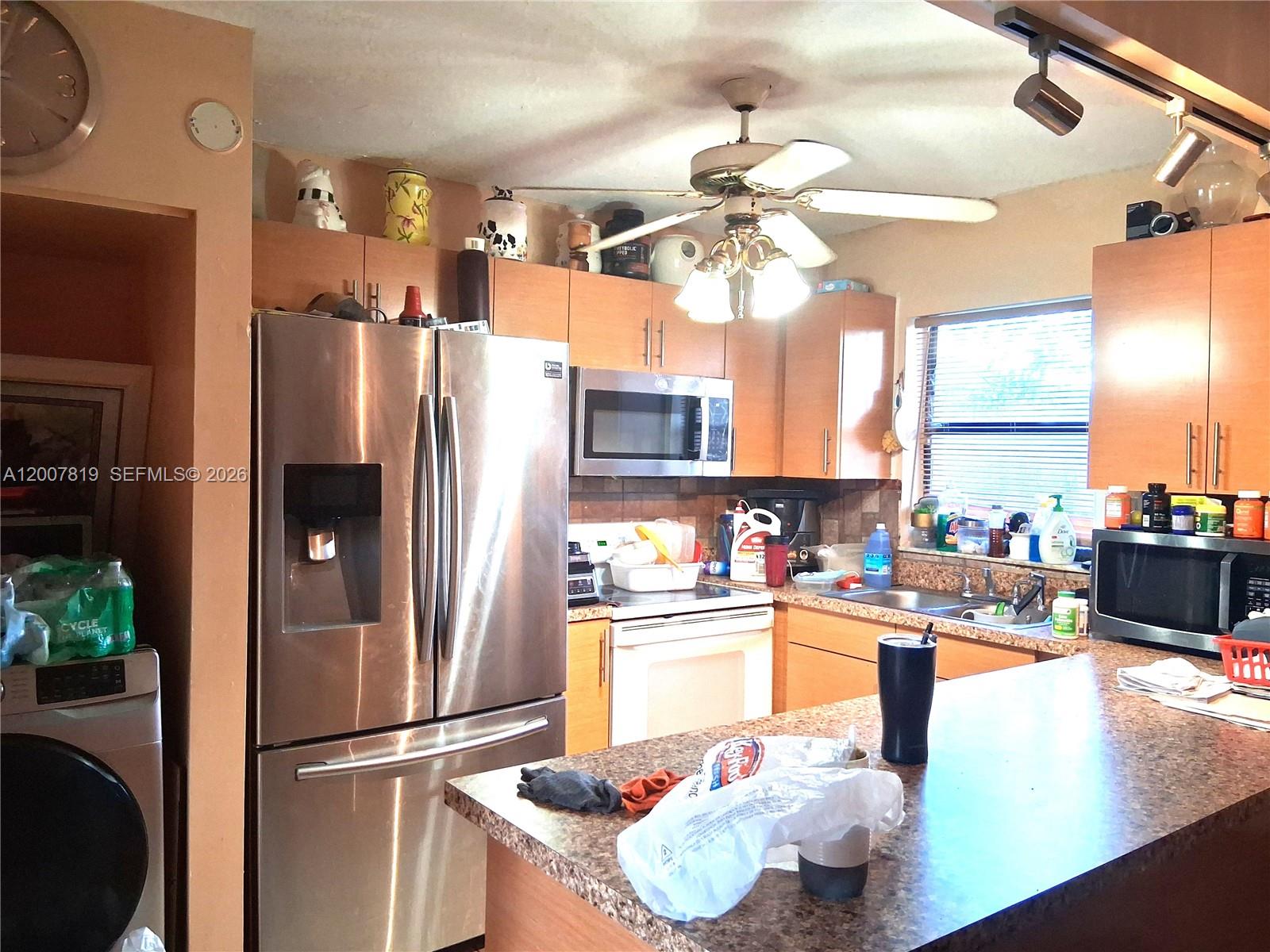 3429 Sw 52nd Ave Property Photo 4