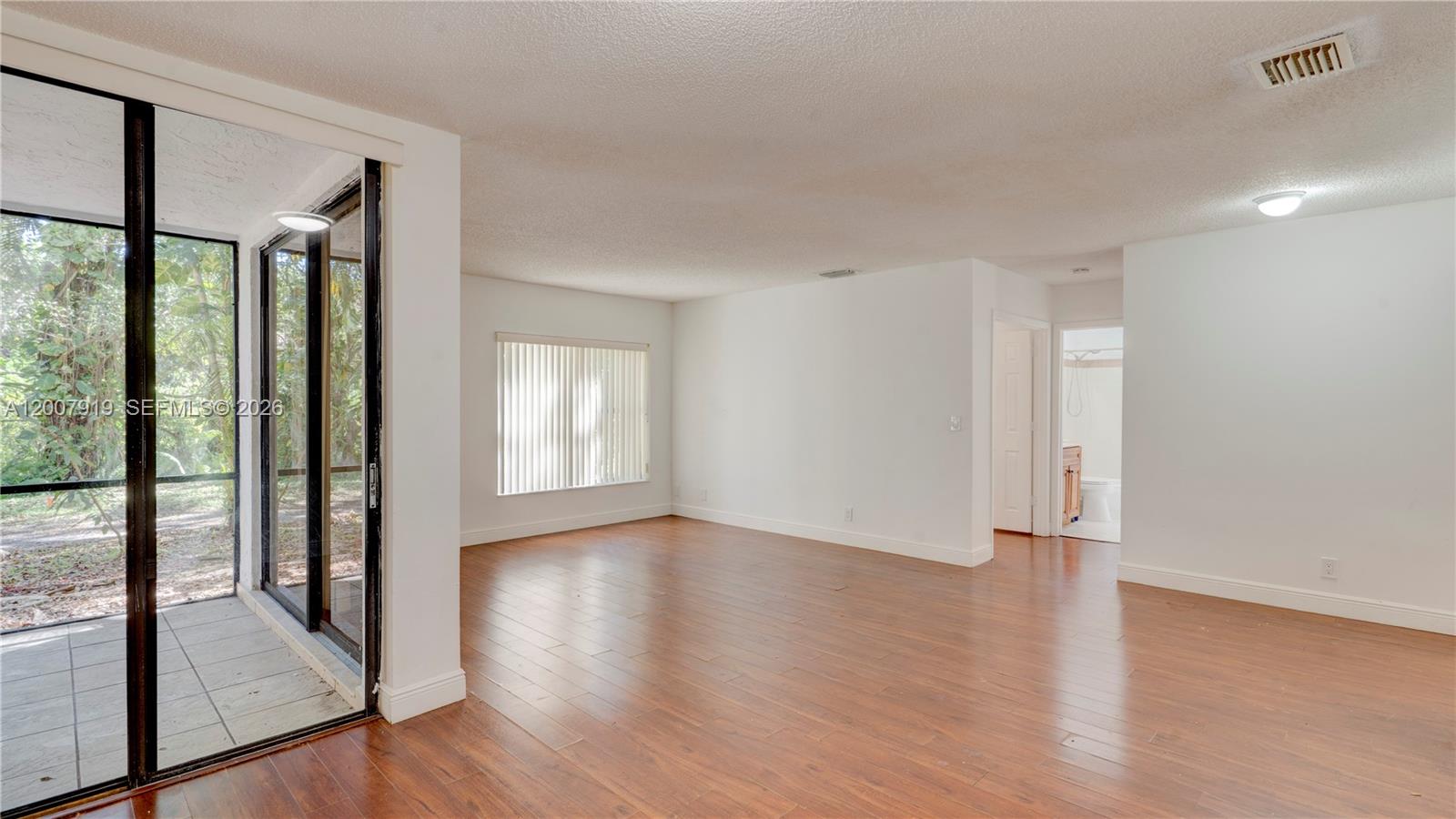 3846 Coral Tree Cir 3846 Property Photo 4