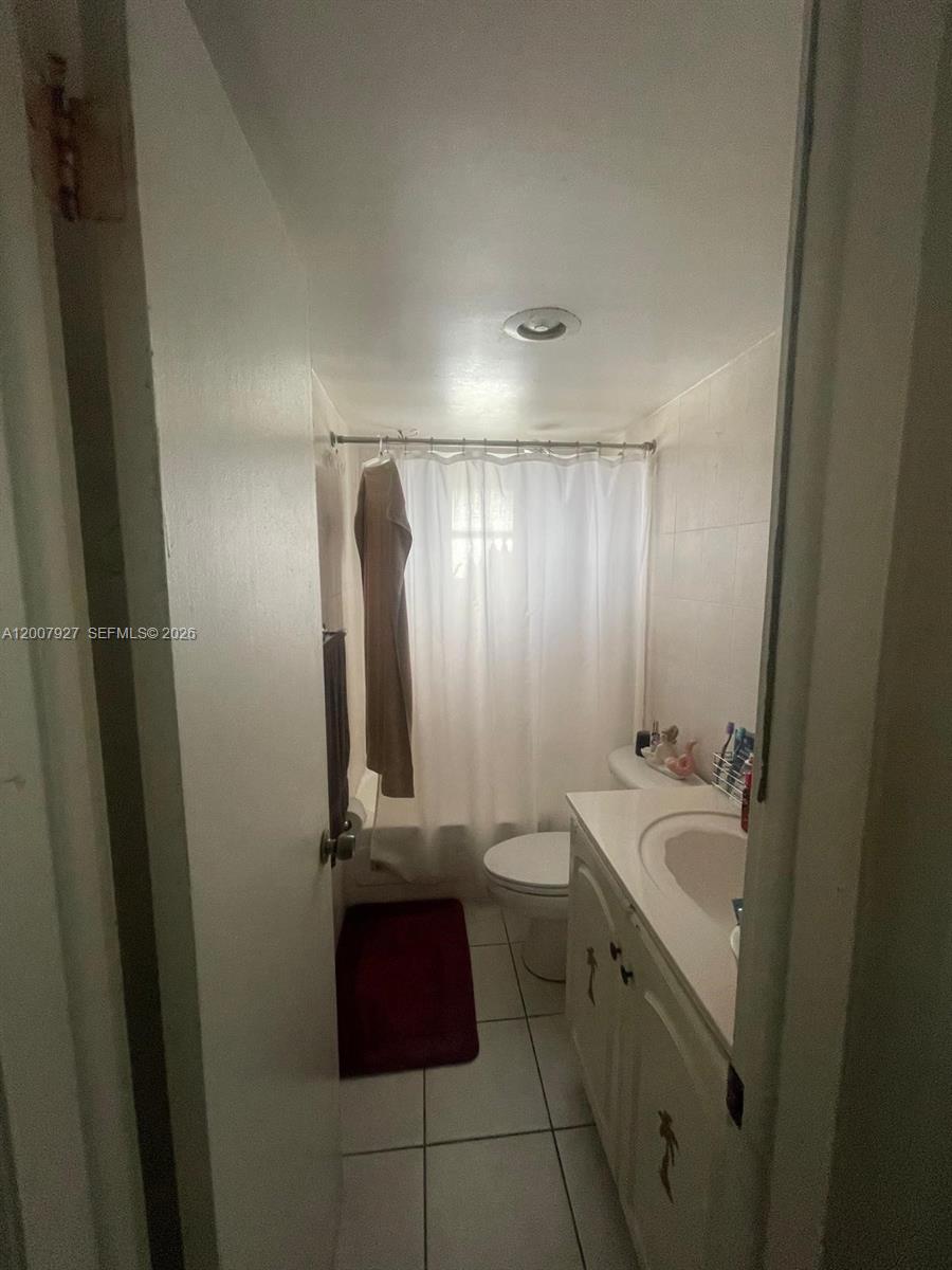 680 Miller Dr W401 Property Photo 22
