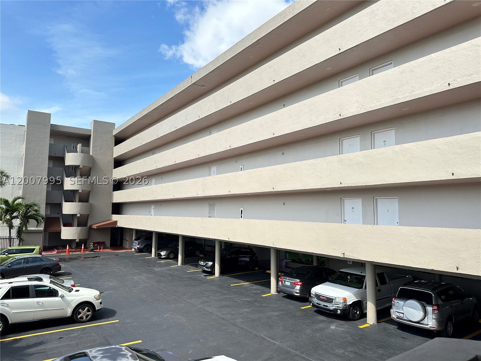 802 Nw 87th Ave 315 Property Photo 4