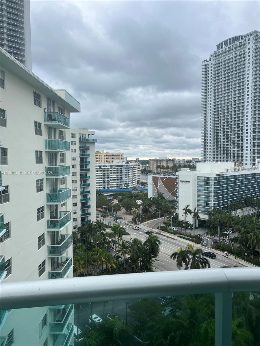 3901 S Ocean Dr 14t Property Photo 15