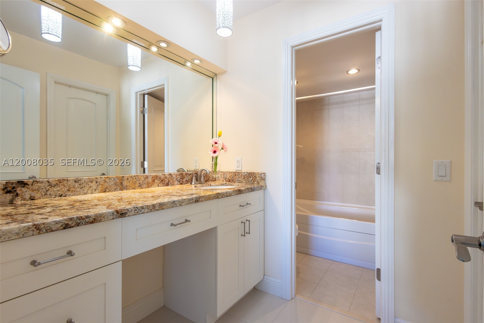 2000 S Ocean Blvd 12a Property Photo 23