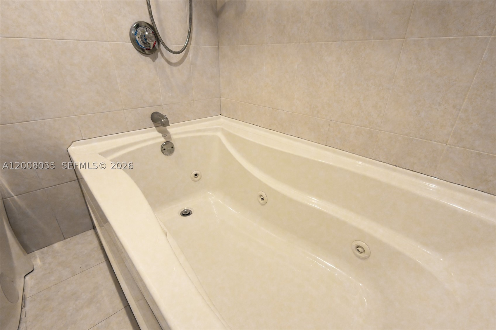 2000 S Ocean Blvd 12a Property Photo 25