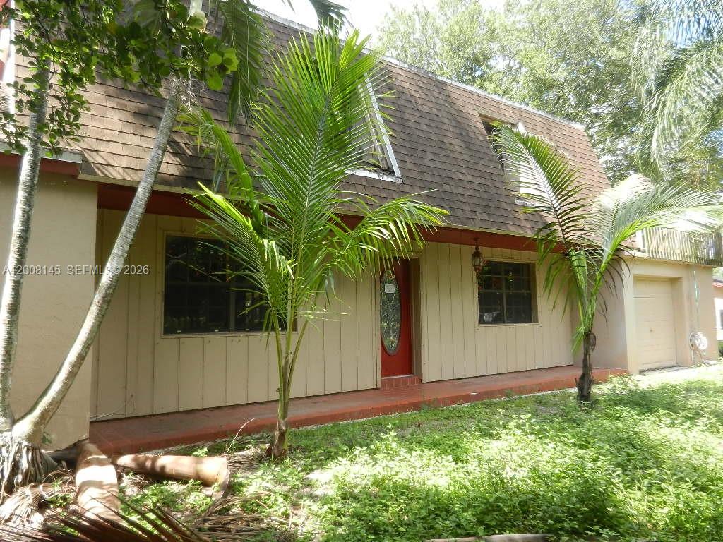 18950 Sw 240th St Property Photo 3