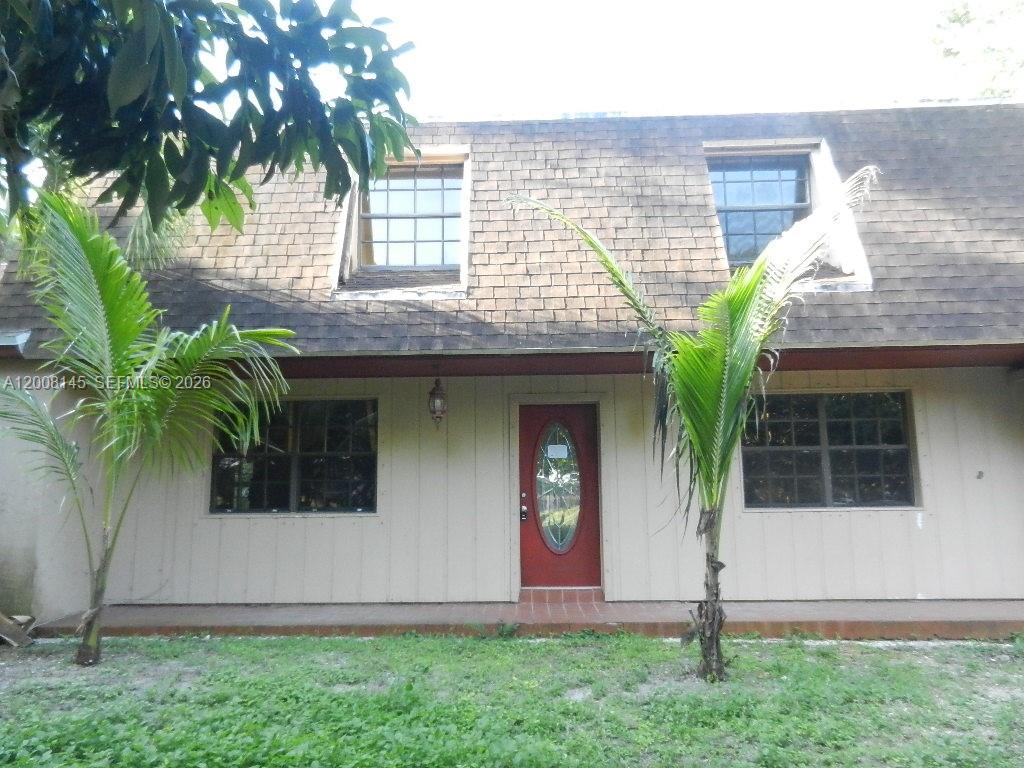 18950 Sw 240th St Property Photo 9