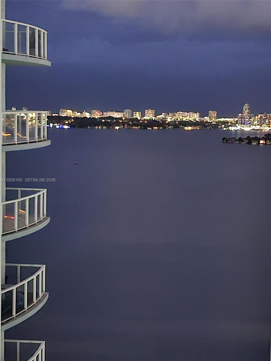 1900 N Bayshore Dr 4007 Property Photo 13