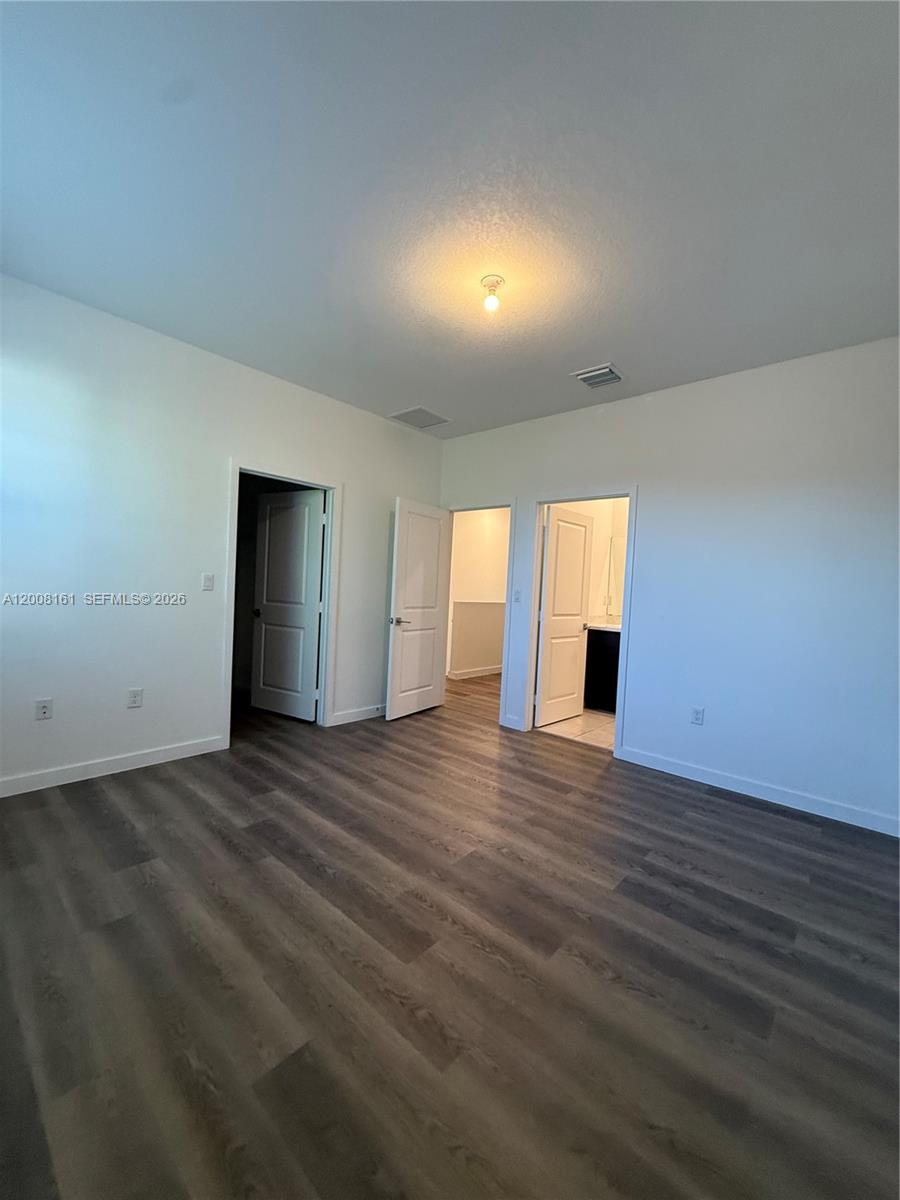 731 Sw 11th St Property Photo 16