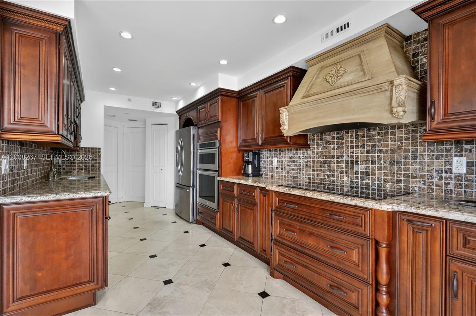 3000 Island Blvd 2305 Property Photo 13