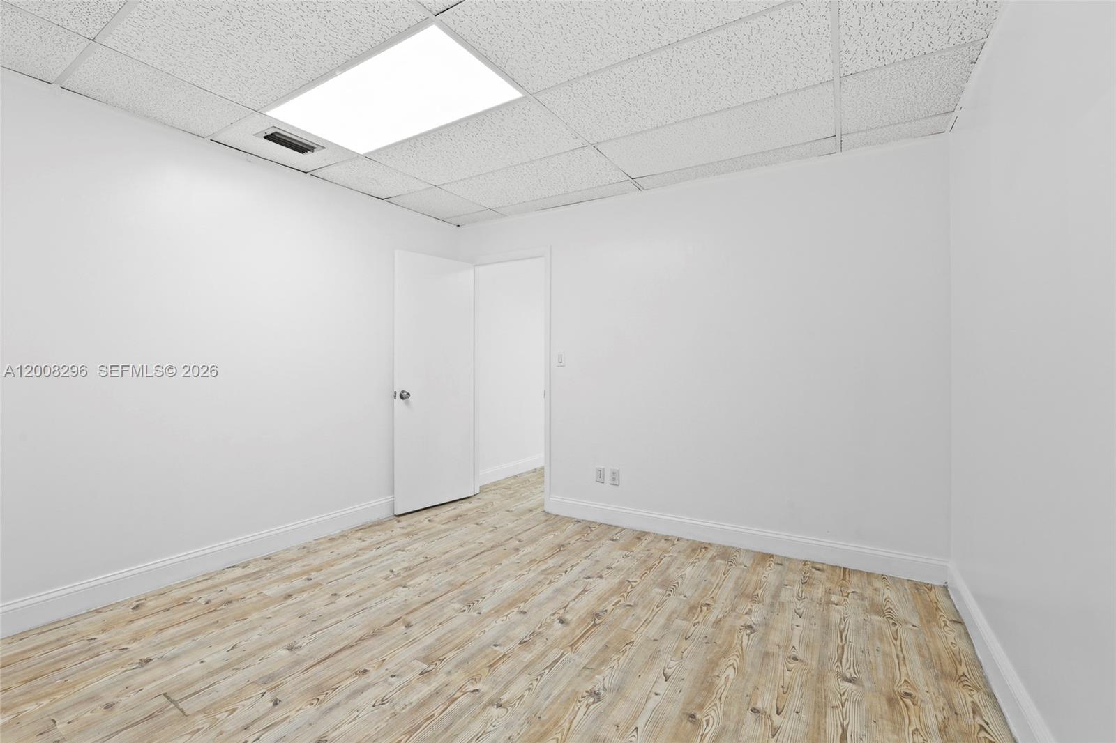 8358 W Oakland Park Blvd 202-l Property Photo 5