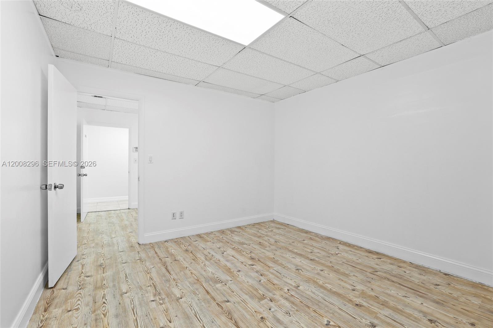 8358 W Oakland Park Blvd 202-l Property Photo 6