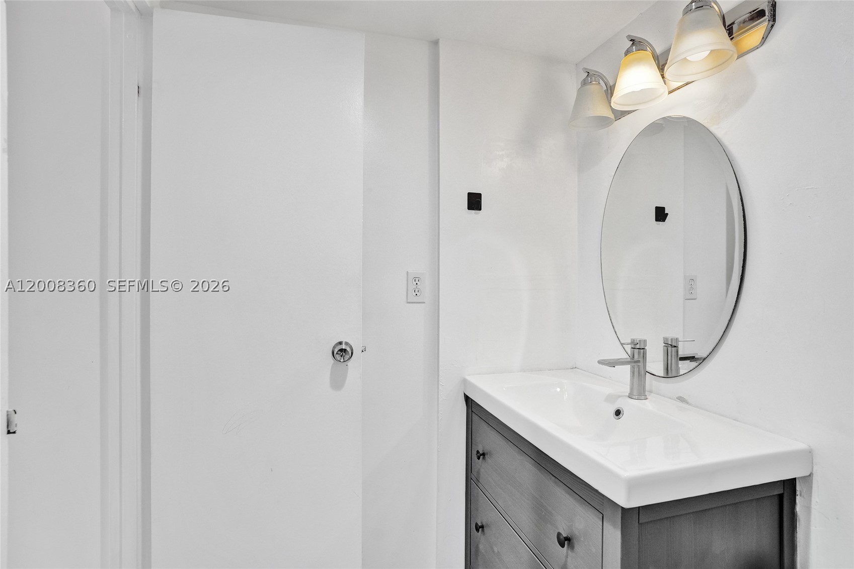 100 Bayview Dr 401 Property Photo 24