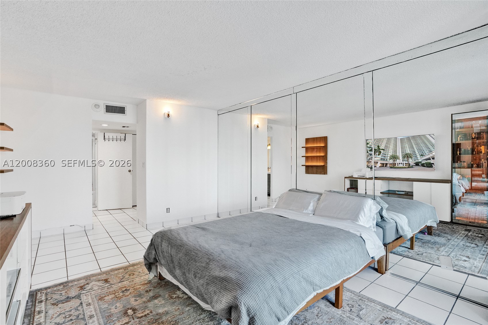100 Bayview Dr 401 Property Photo 27