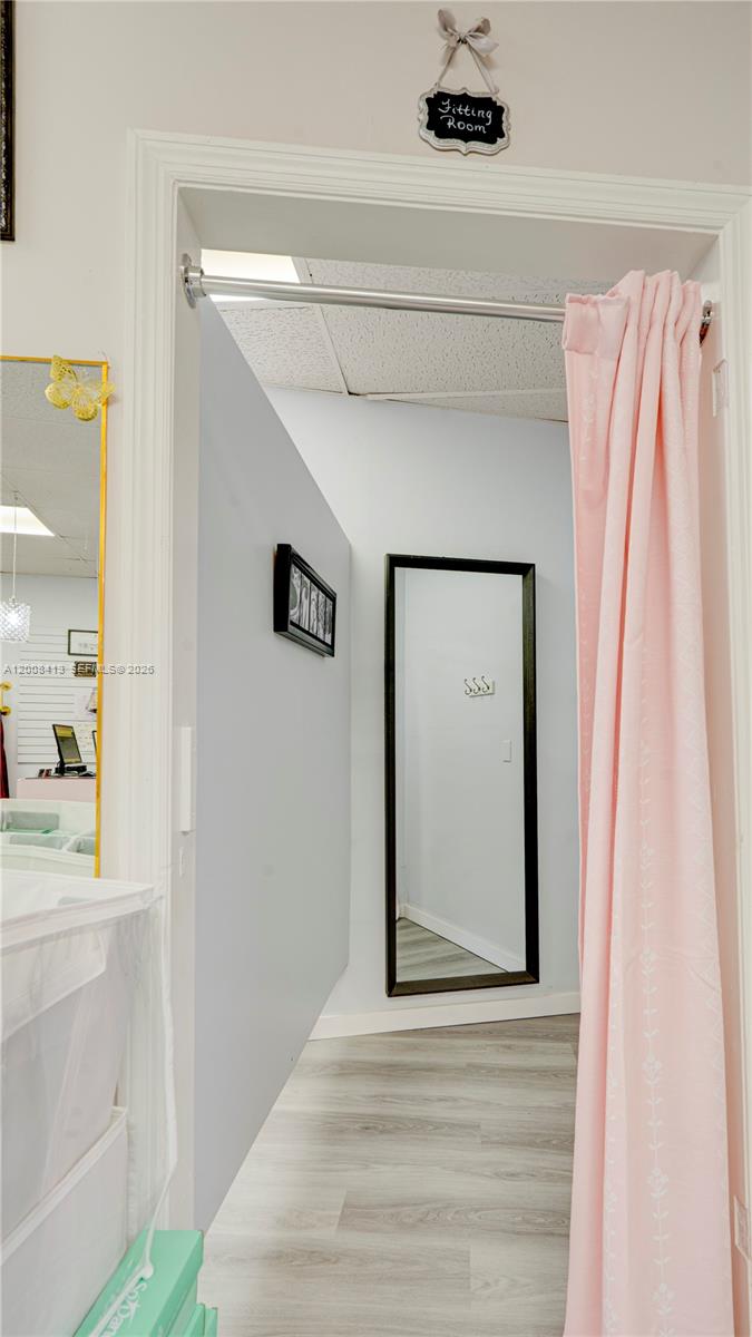 68 169 St Property Photo 14
