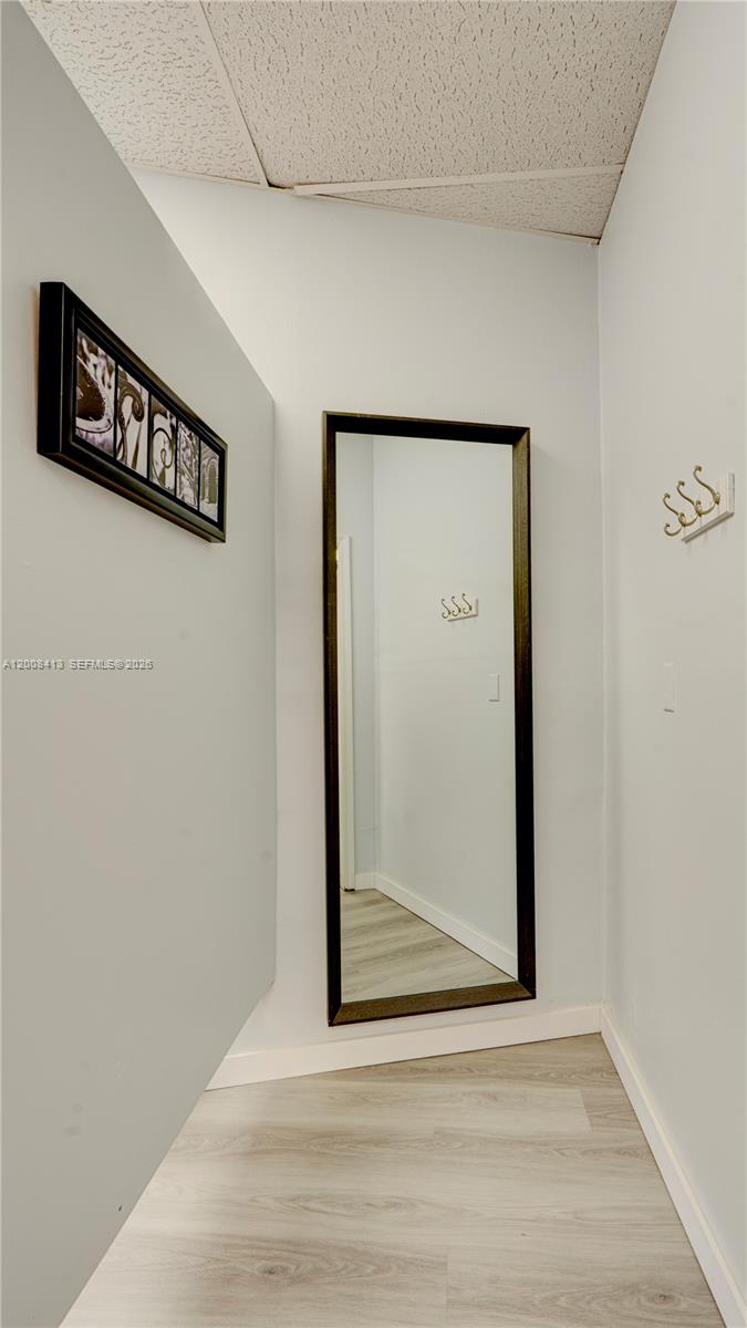 68 169 St Property Photo 16