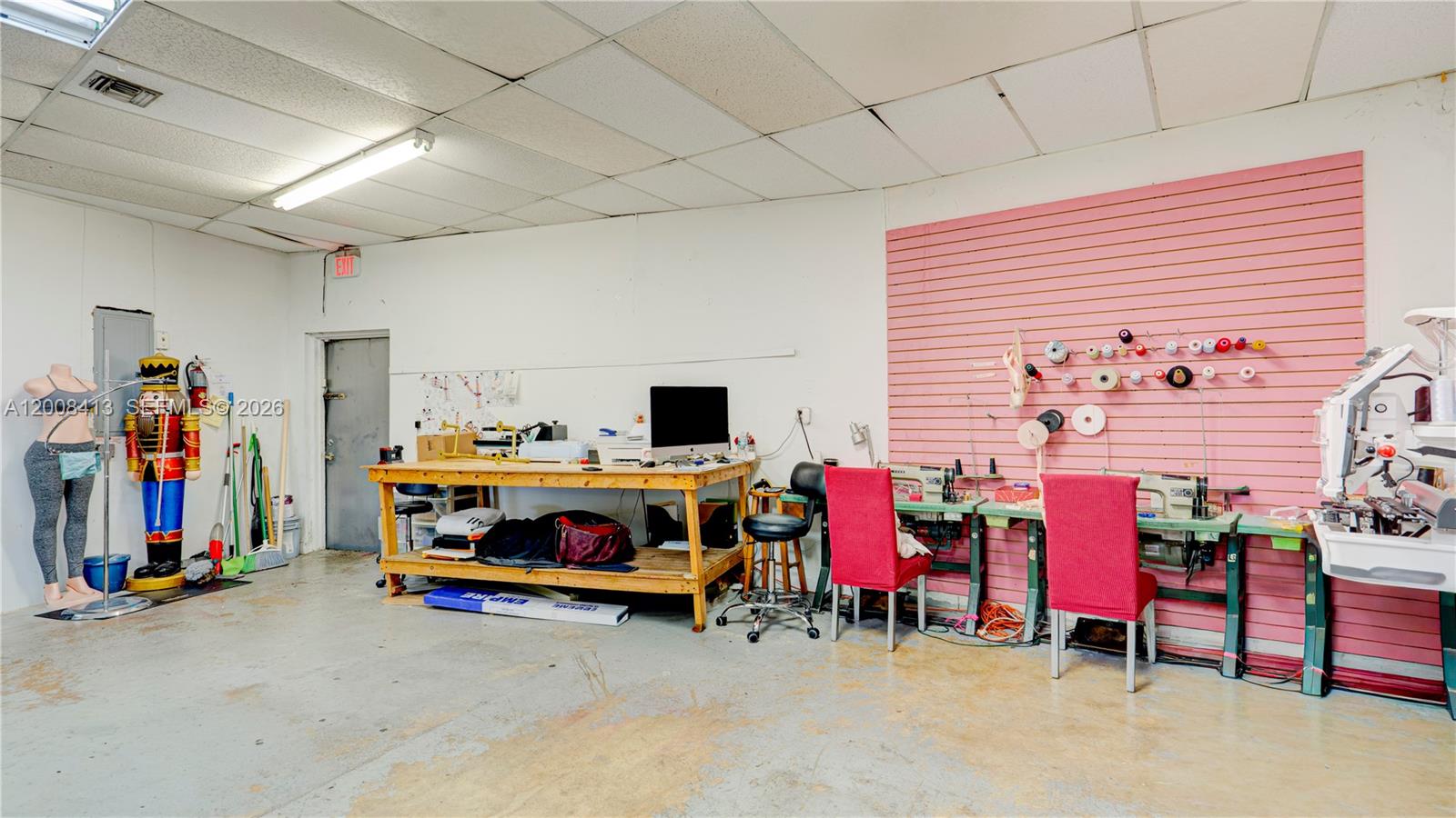 68 169 St Property Photo 25