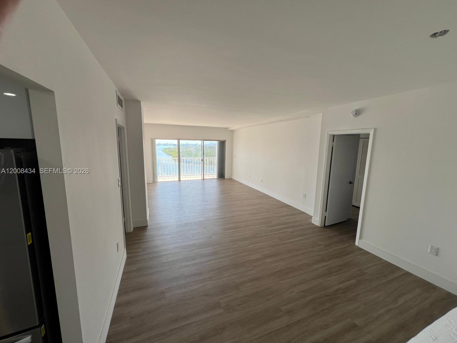 500 Bayview Dr 1120 Property Photo 15