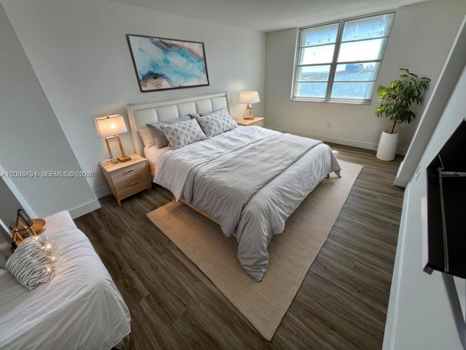 500 Bayview Dr 1120 Property Photo 19