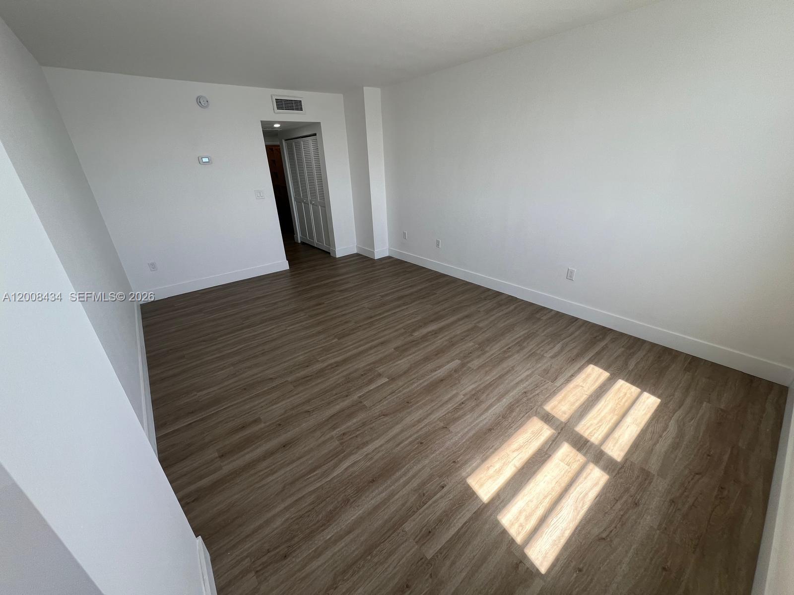 500 Bayview Dr 1120 Property Photo 20