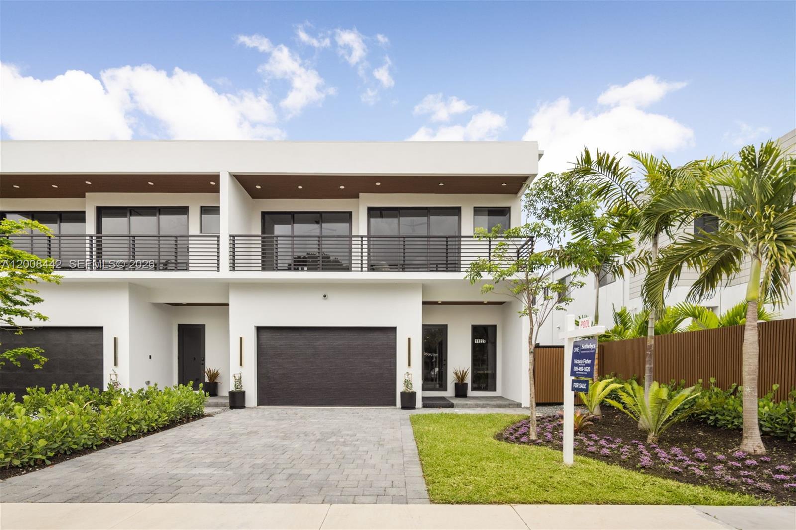 1122 NE 10 Property Photo 1