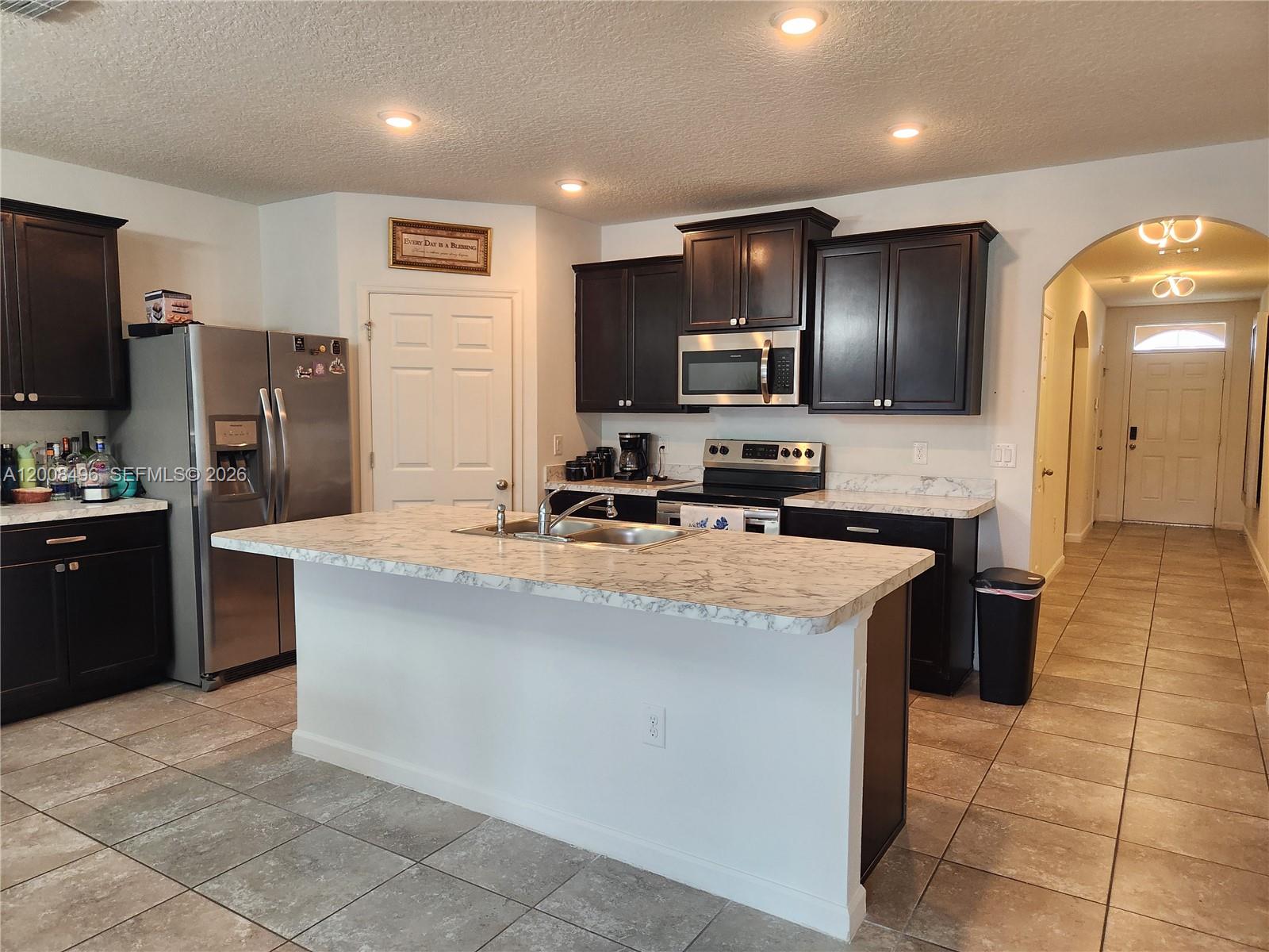 2257 Sw Import Dr Property Photo 5