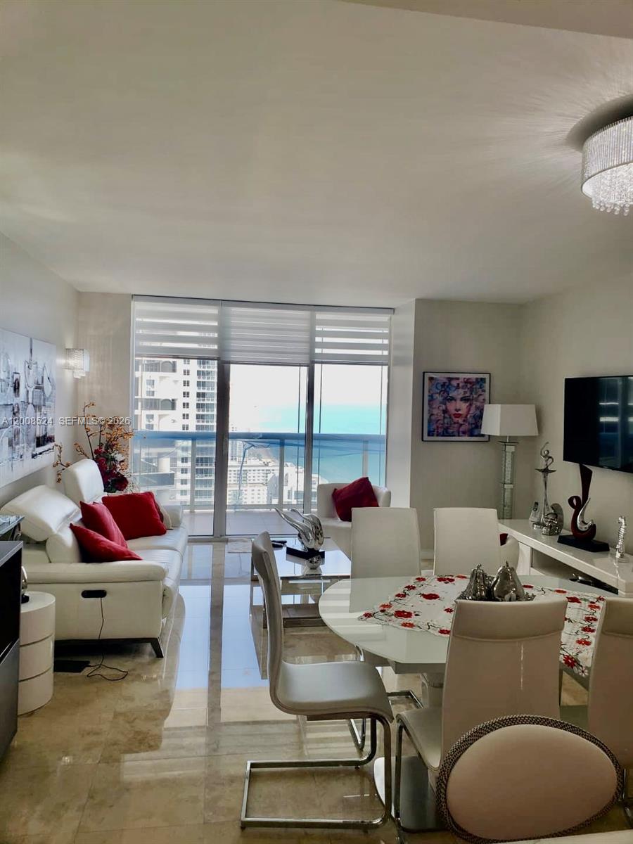 1830 S Ocean Dr 3910 Property Photo 5