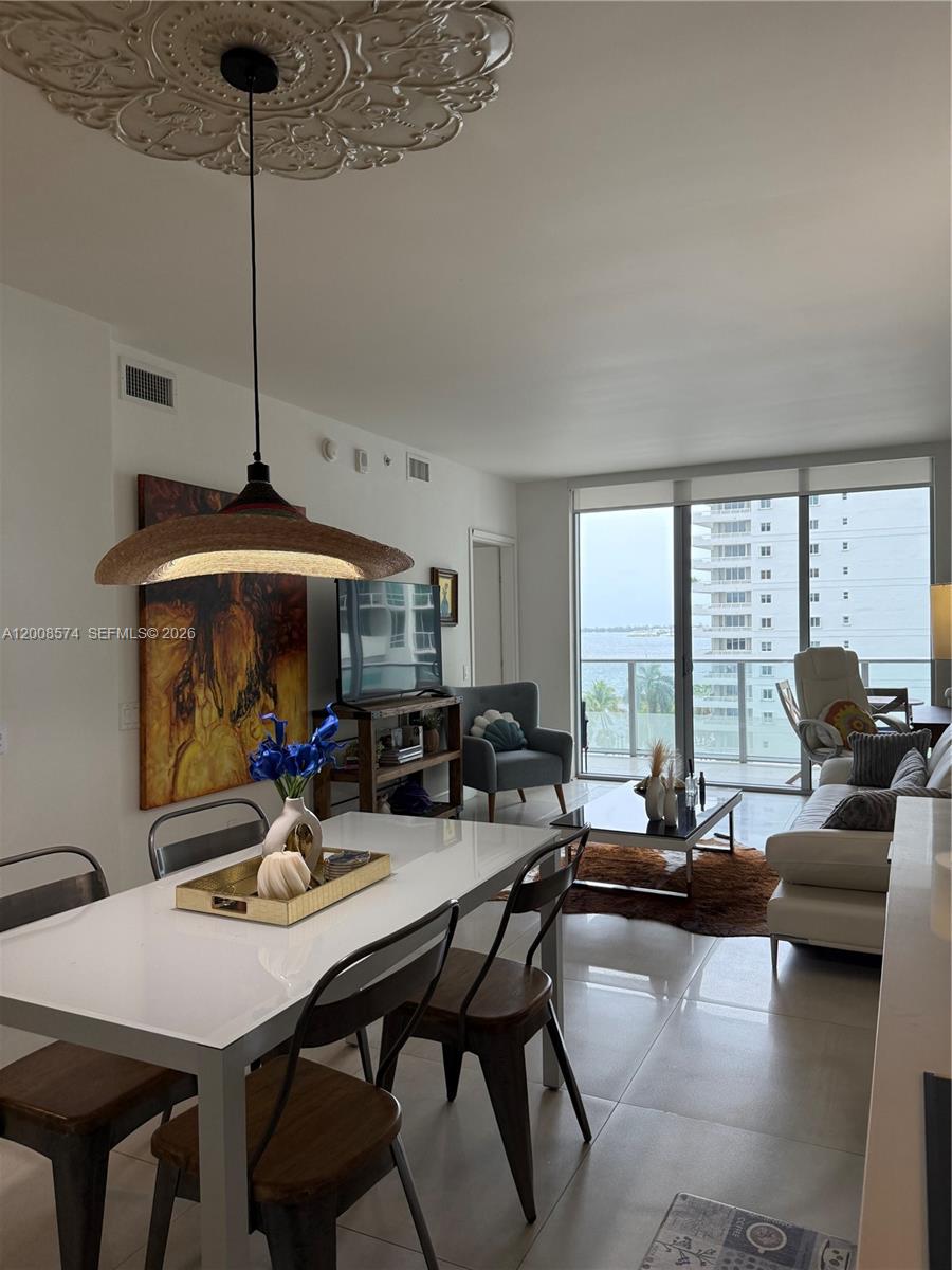 1300 Brickell Bay Dr 807 Property Photo 6