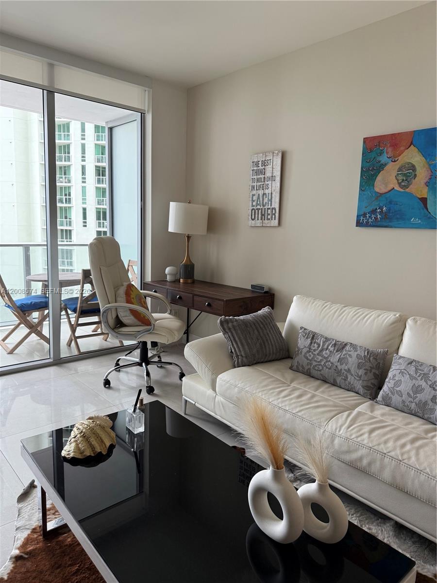 1300 Brickell Bay Dr 807 Property Photo 8