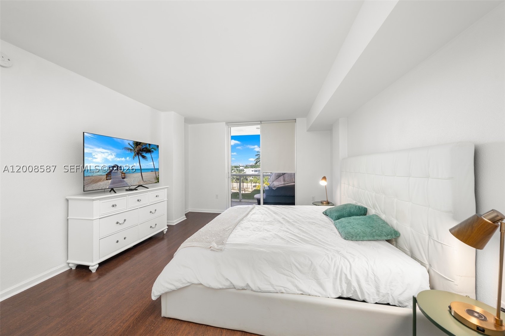 10275 Collins Ave 327 Property Photo 16