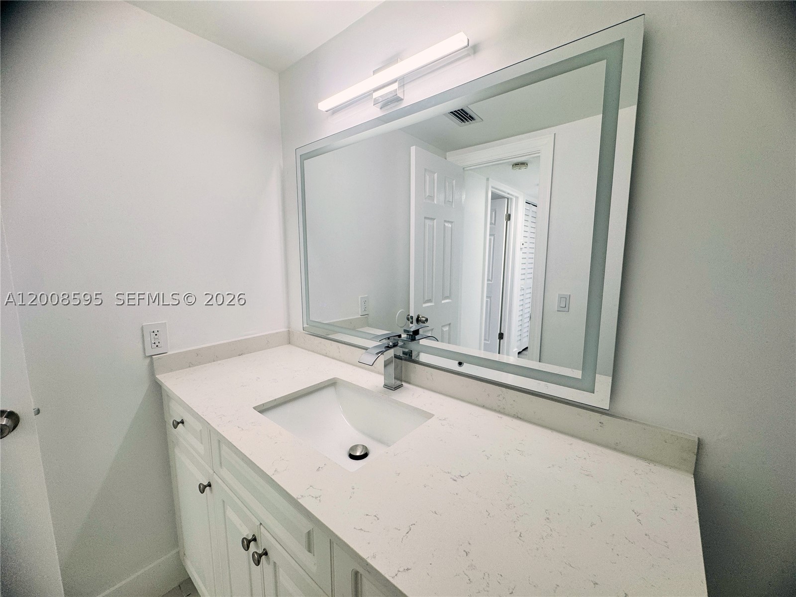 6095 W 18th Ave S219 Property Photo 12