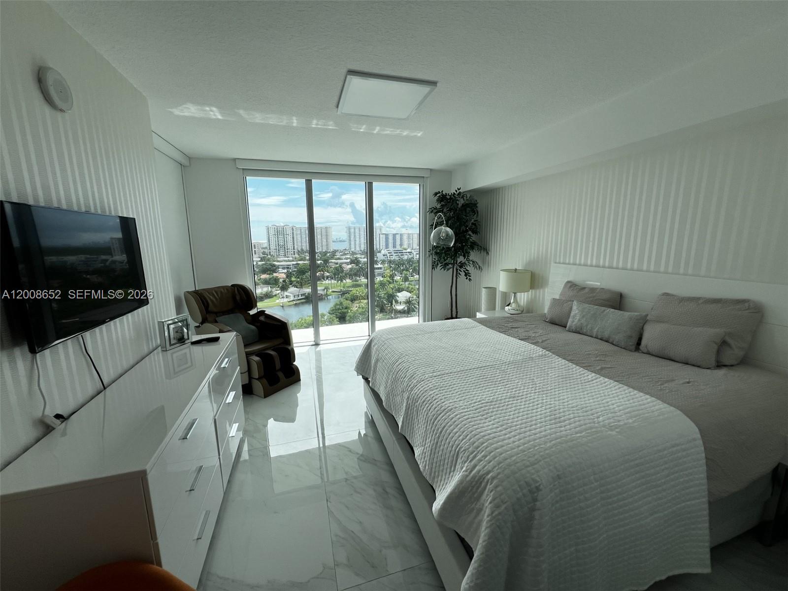 330 Sunny Isles Blvd 5-1008 Property Photo 11