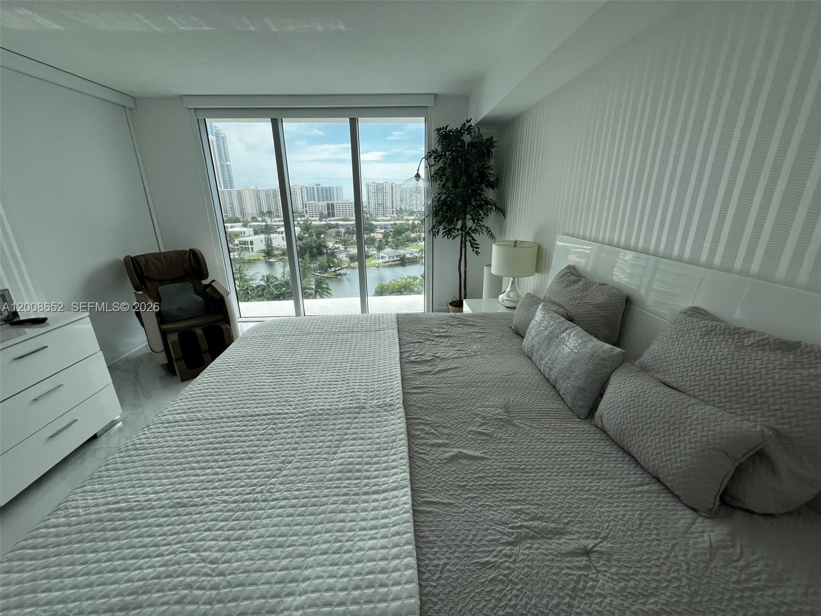 330 Sunny Isles Blvd 5-1008 Property Photo 14