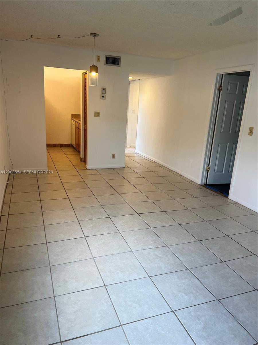 4116 Nw 88th Ave 104 Property Photo 5