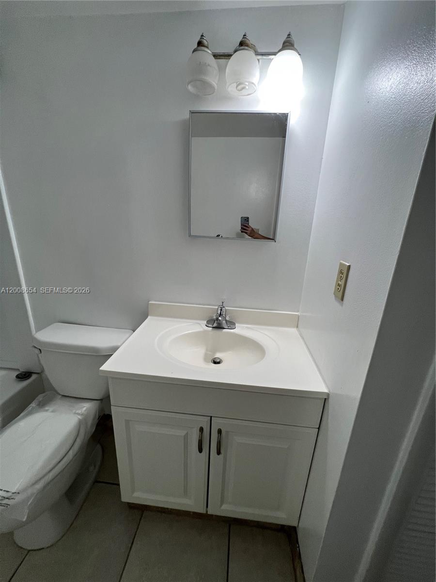 4116 Nw 88th Ave 104 Property Photo 13