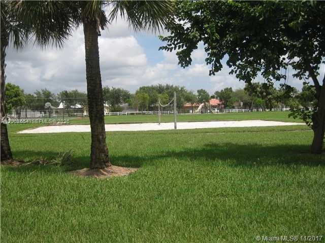 4116 Nw 88th Ave 104 Property Photo 18