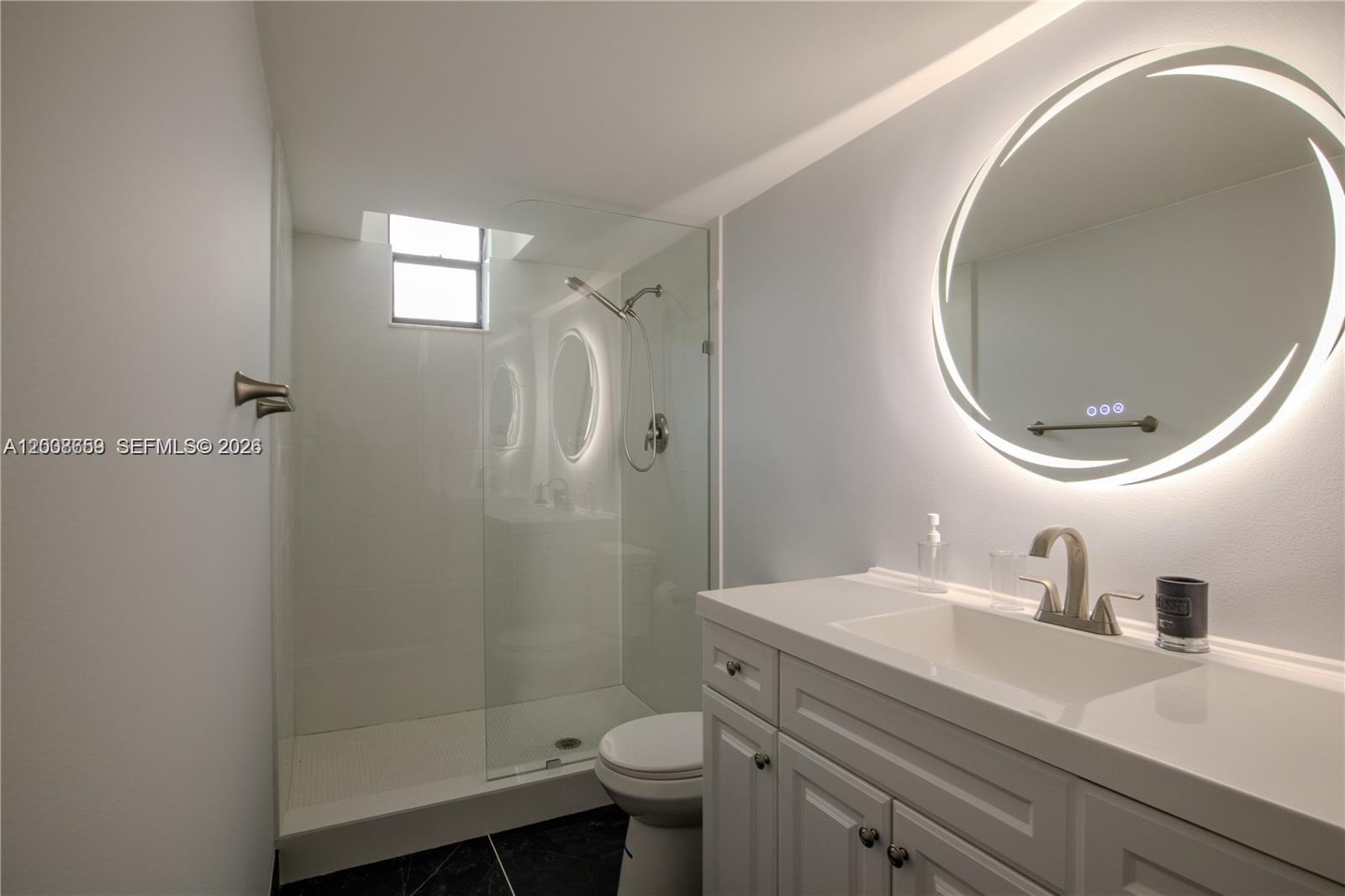 2500 Parkview Dr 1714 Property Photo 16