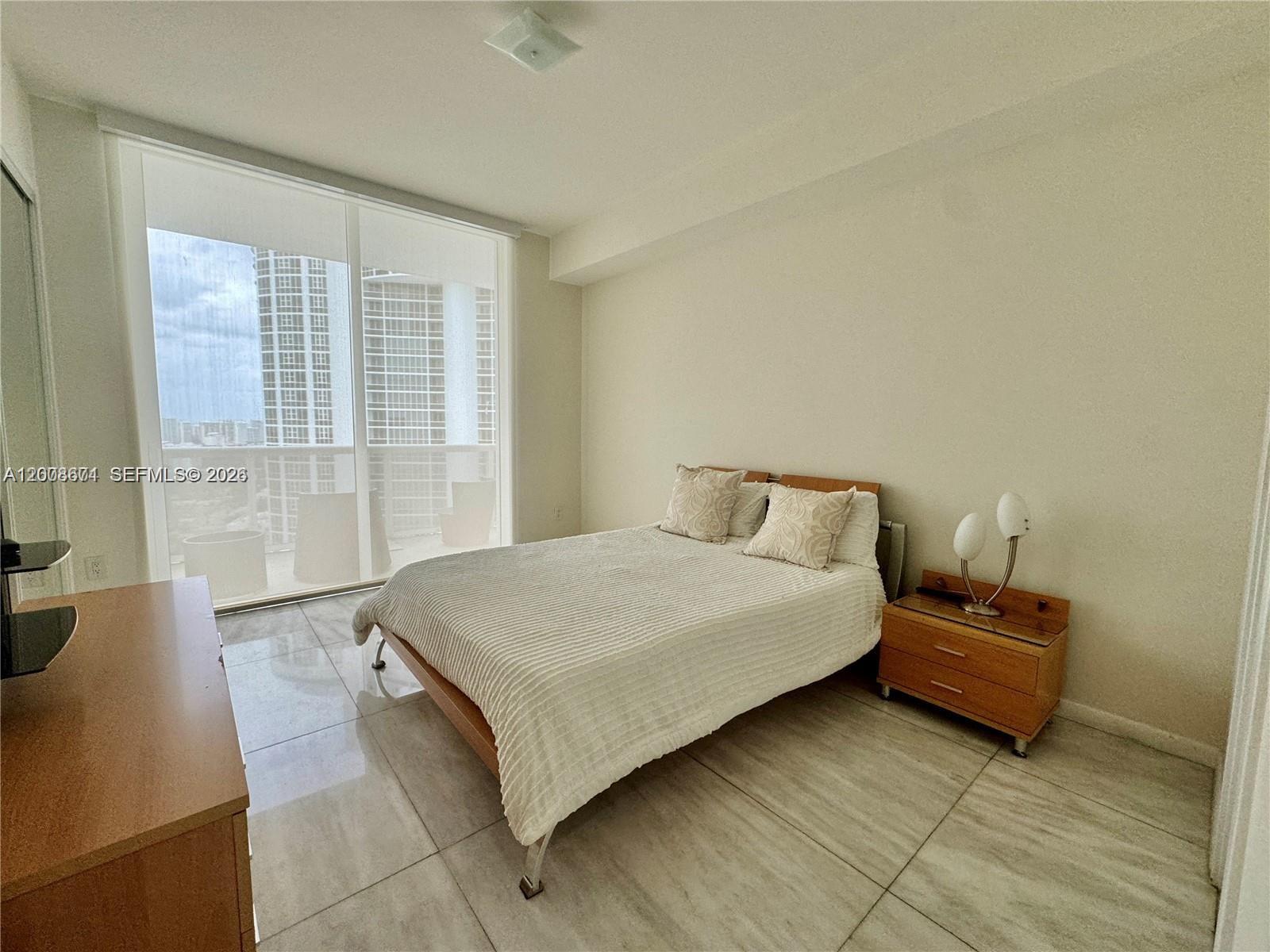 18101 Collins Ave 4302 Property Photo 14