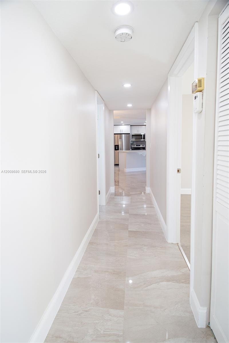7527 S Oriole Blvd 101 Property Photo 10