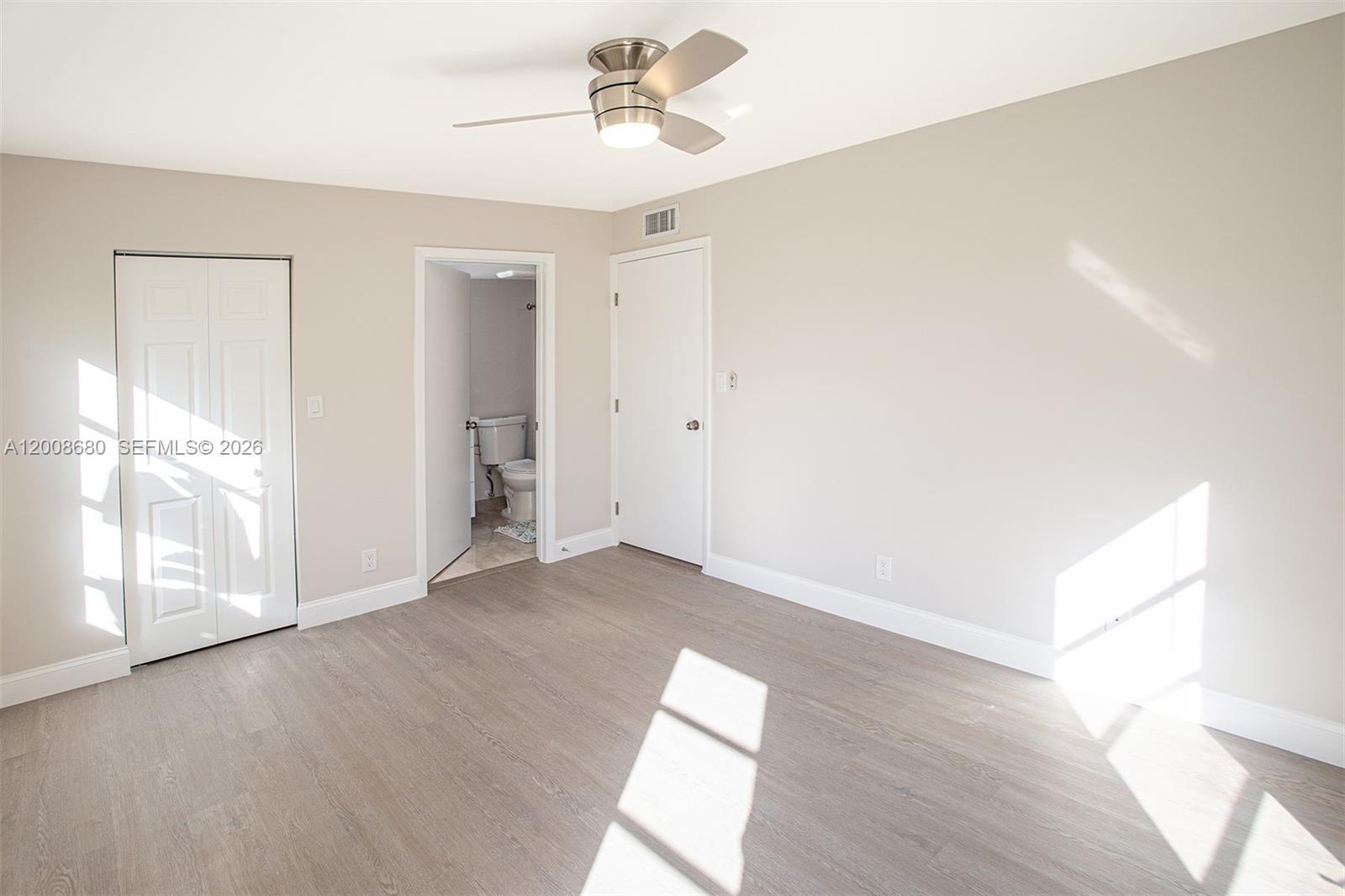 7527 S Oriole Blvd 101 Property Photo 15