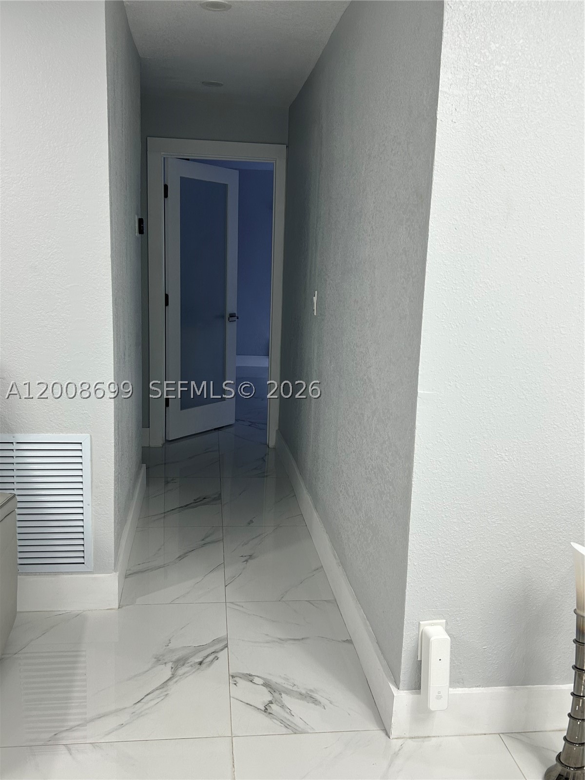 367 W 33rd St Property Photo 11