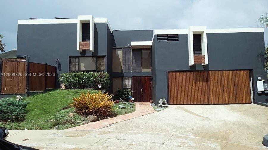 A12008726 Property Photo 1