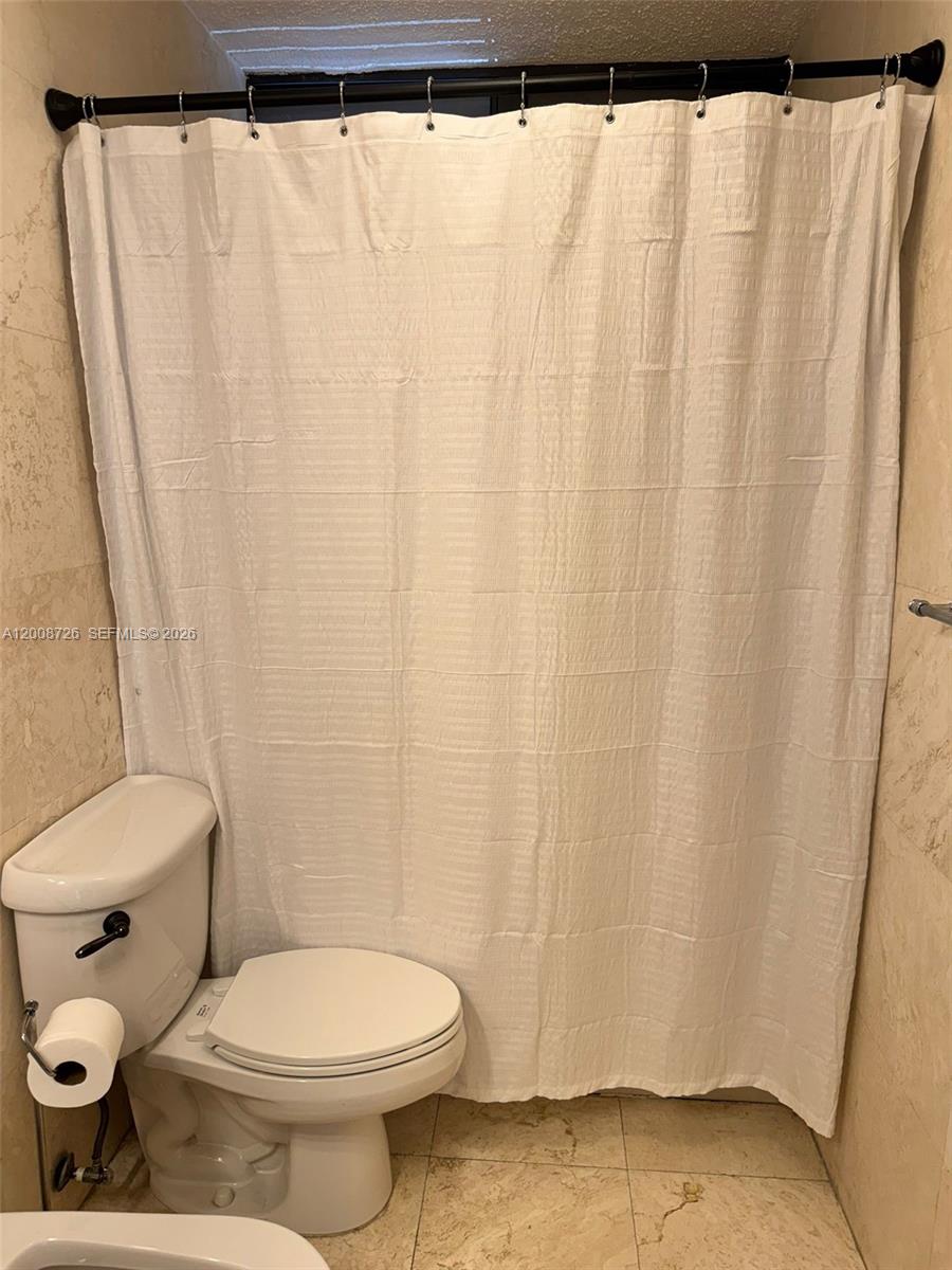 A12008726 Property Photo 14