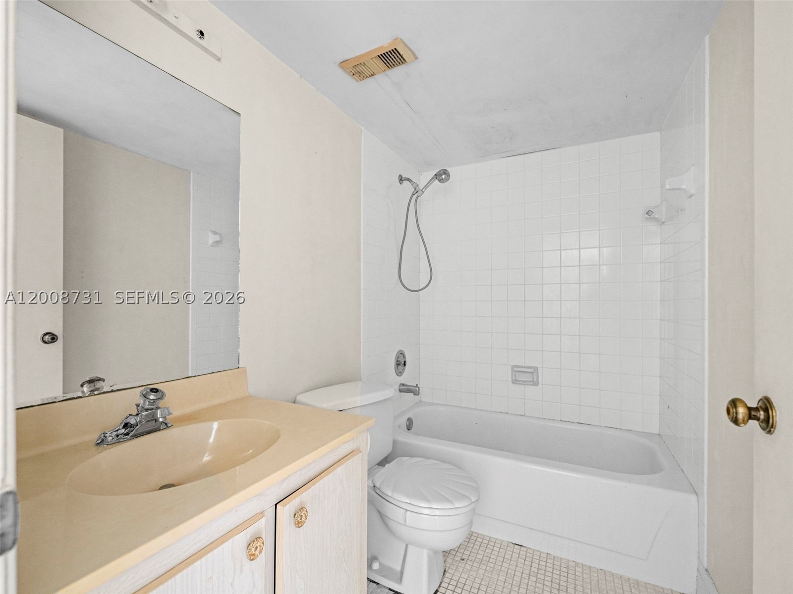 480 Nw 76th Ave 102 Property Photo 16