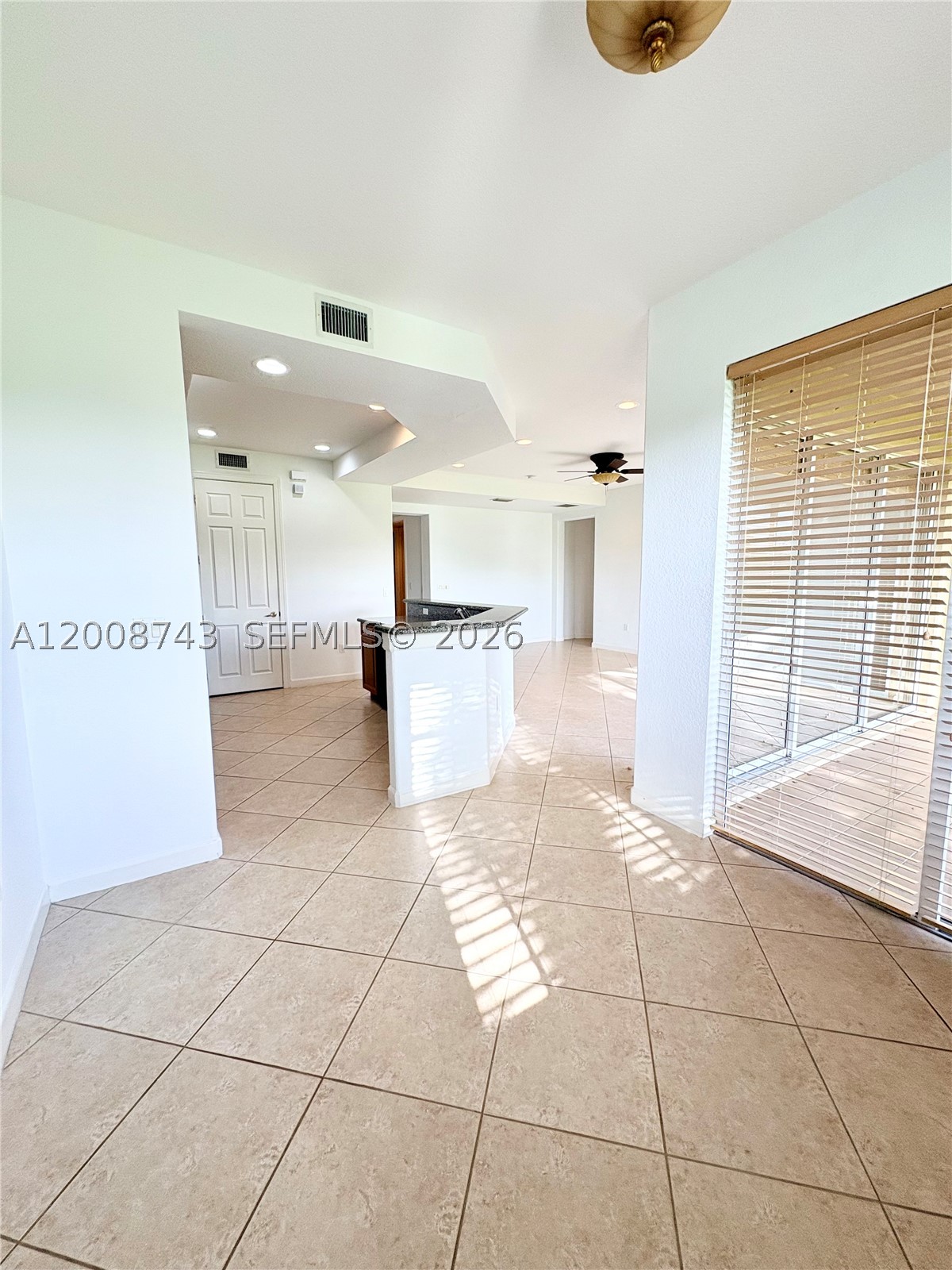 7993 Nw 128th Ln 13-b Property Photo 10