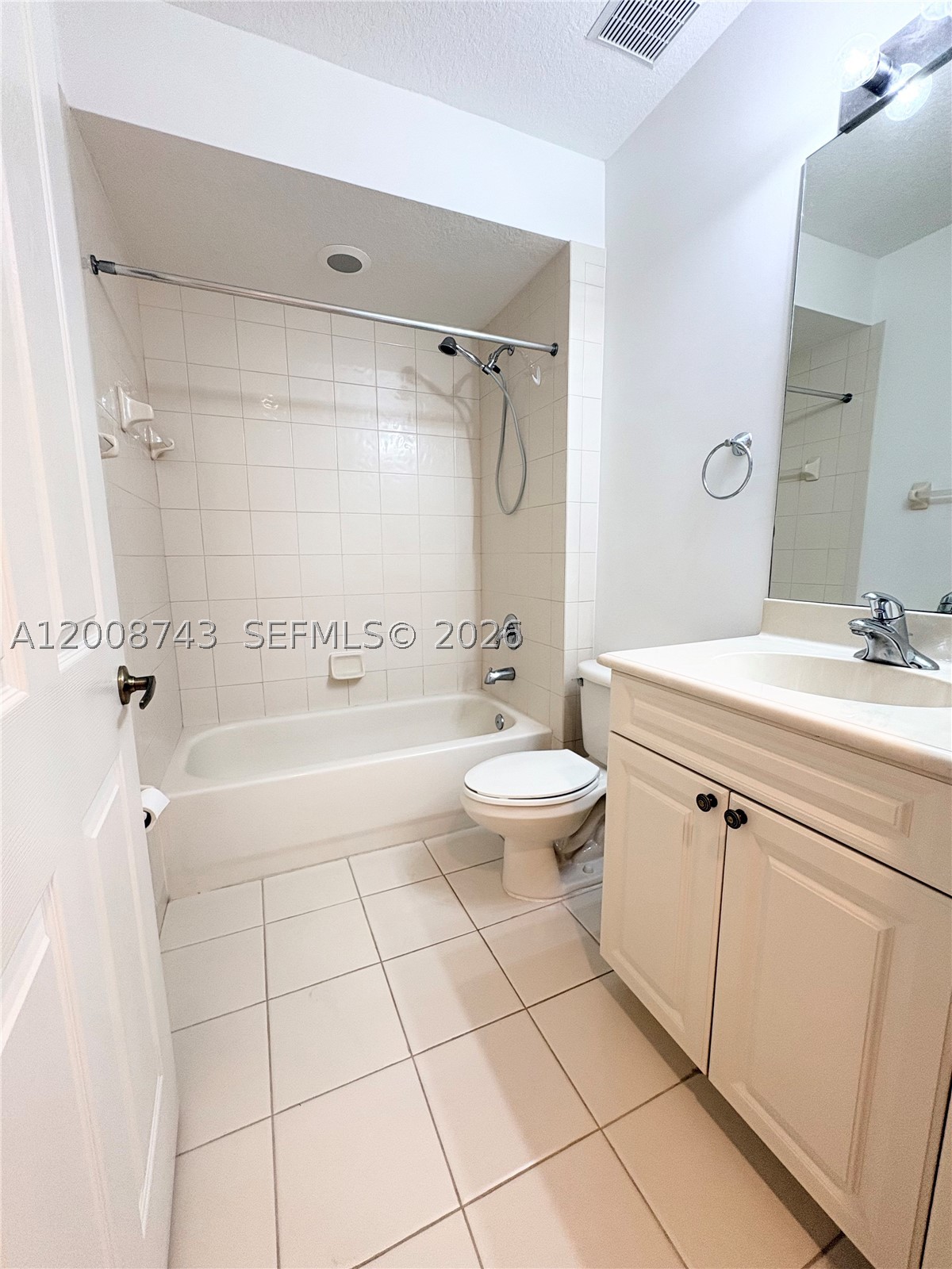 7993 Nw 128th Ln 13-b Property Photo 18