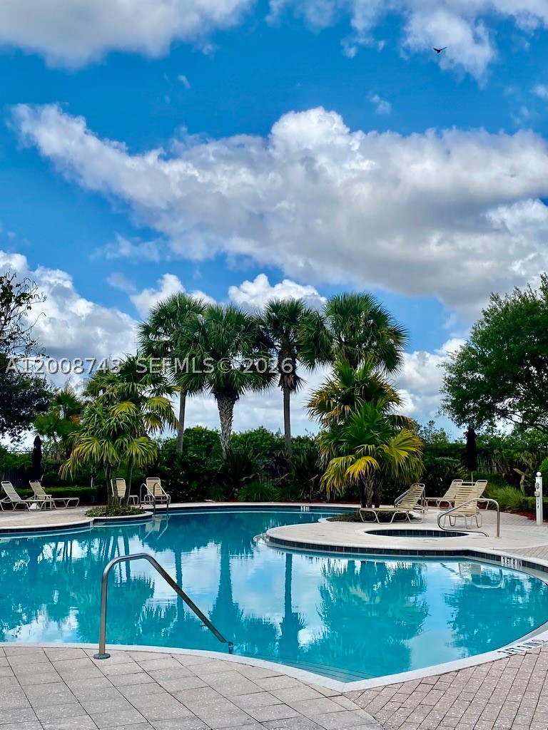 7993 Nw 128th Ln 13-b Property Photo 23