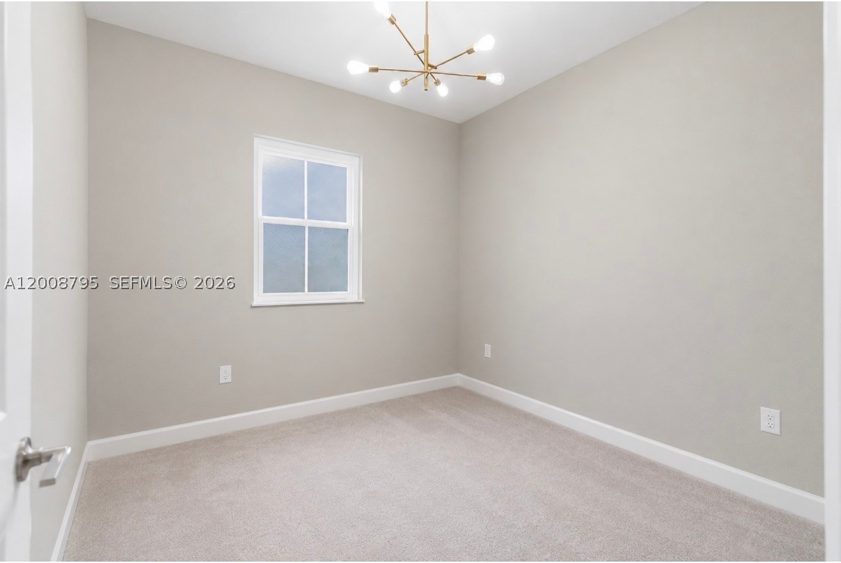 20478 Nw 4th Ct Property Photo 11