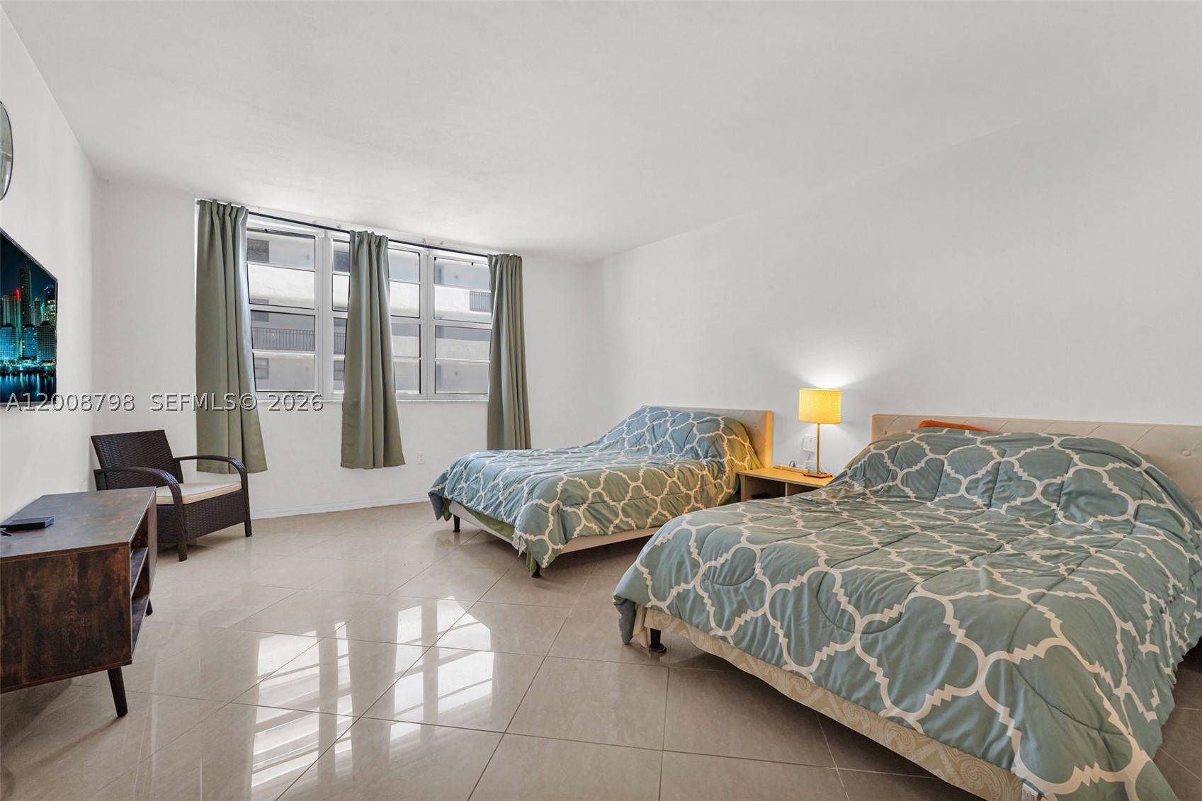 5825 Collins Ave 2e Property Photo 24