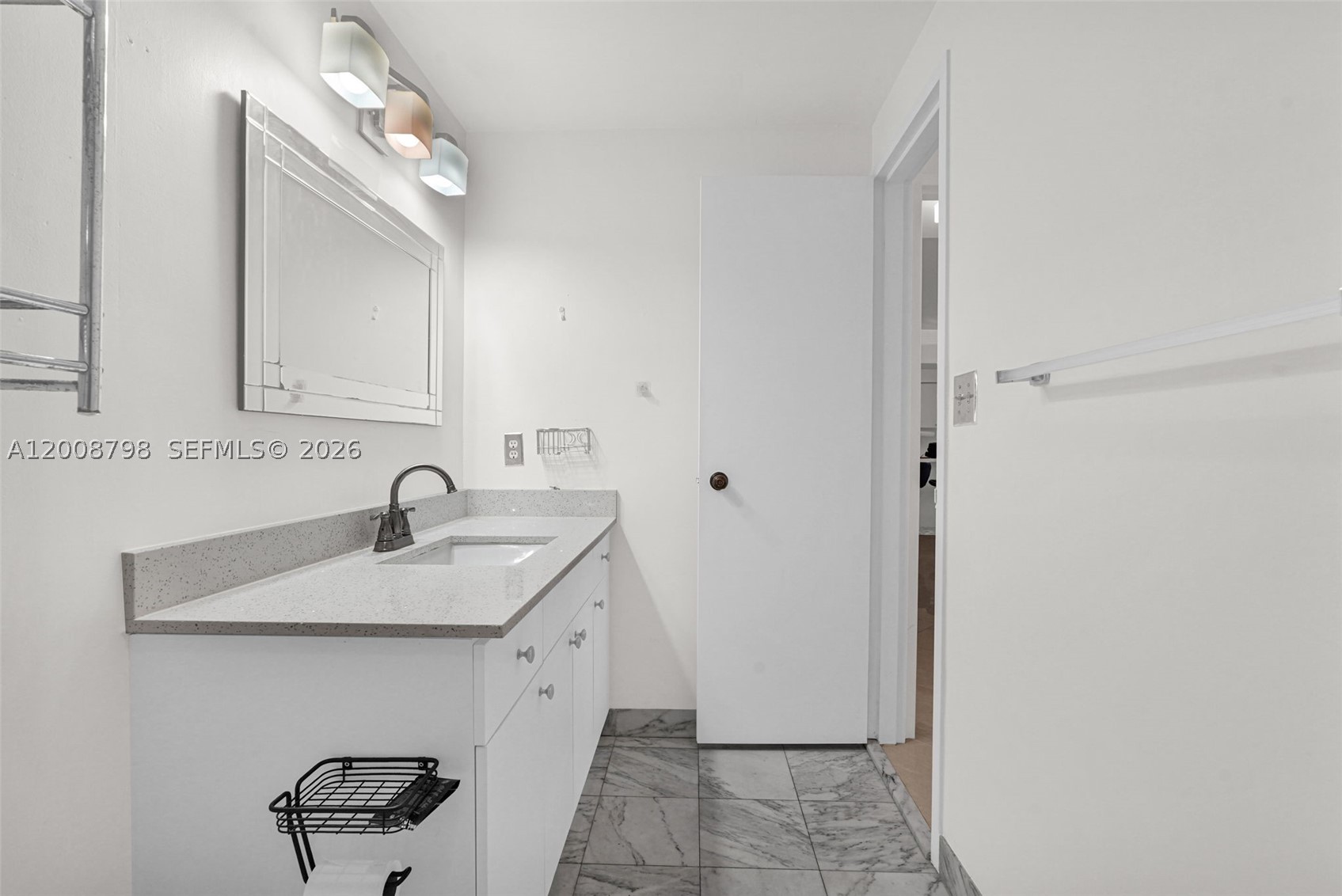 5825 Collins Ave 2e Property Photo 28