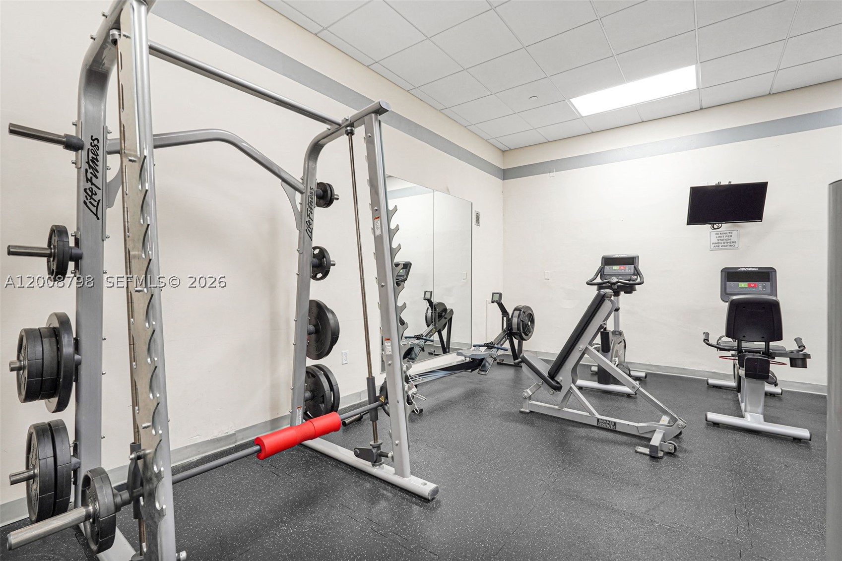 5825 Collins Ave 2e Property Photo 43